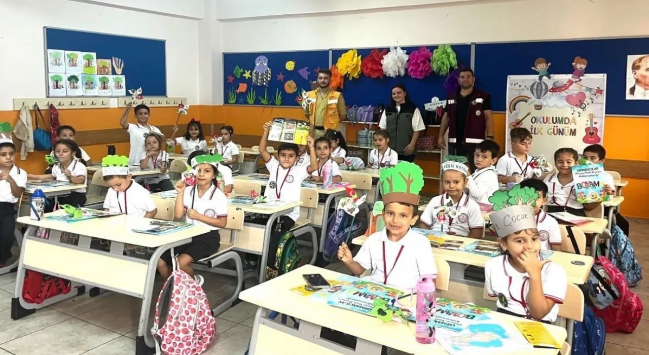 Her Çocuk Bir Fidan etkinliği Bandırmada gerçekleştirildi