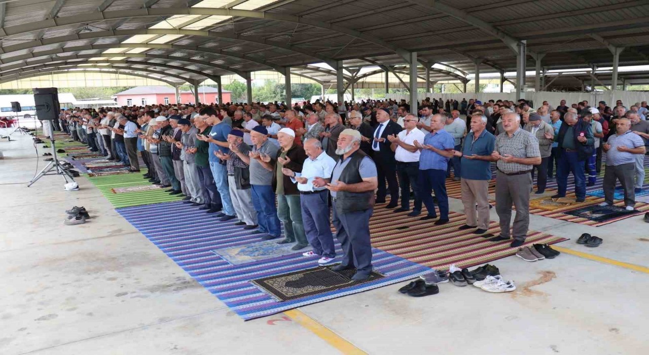 Hisarcıkta geleneksel yağmur duası