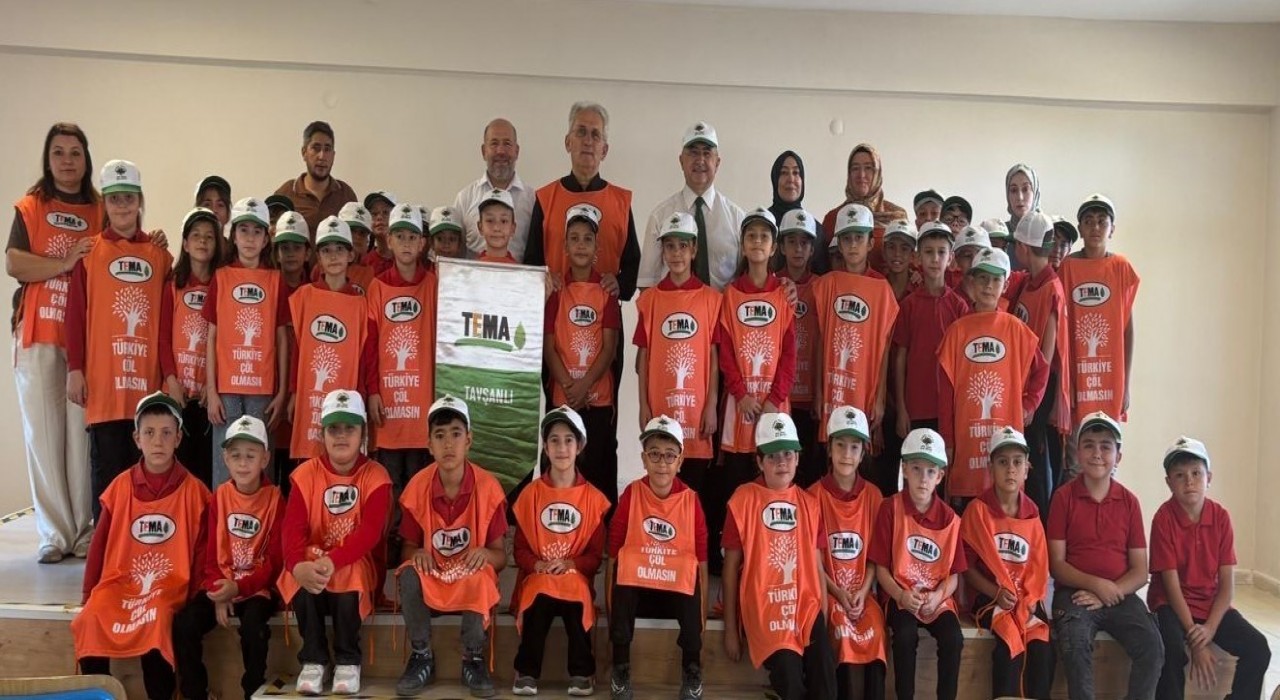 Hisarcıkta öğrenciler Ağaç ve Doğayı Koruma konusunda bilgilendirildi