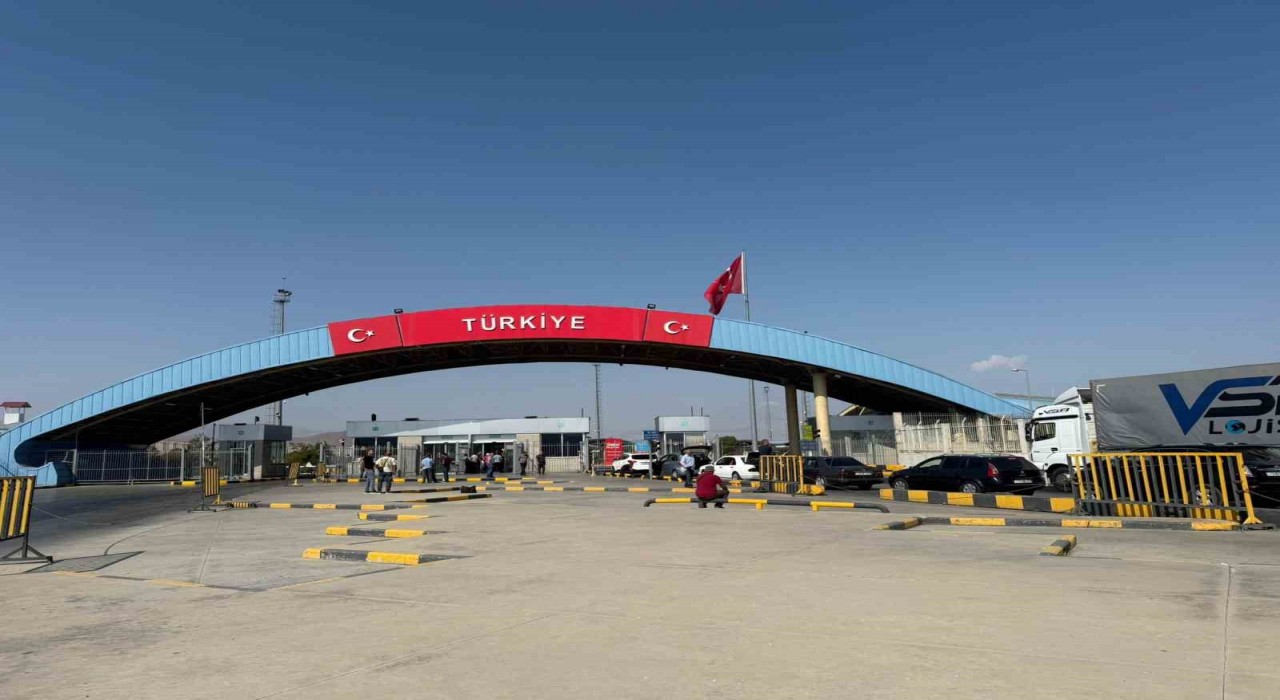 Iğdırlılar Zengezur Koridorunun açılmasını dört gözle bekliyor