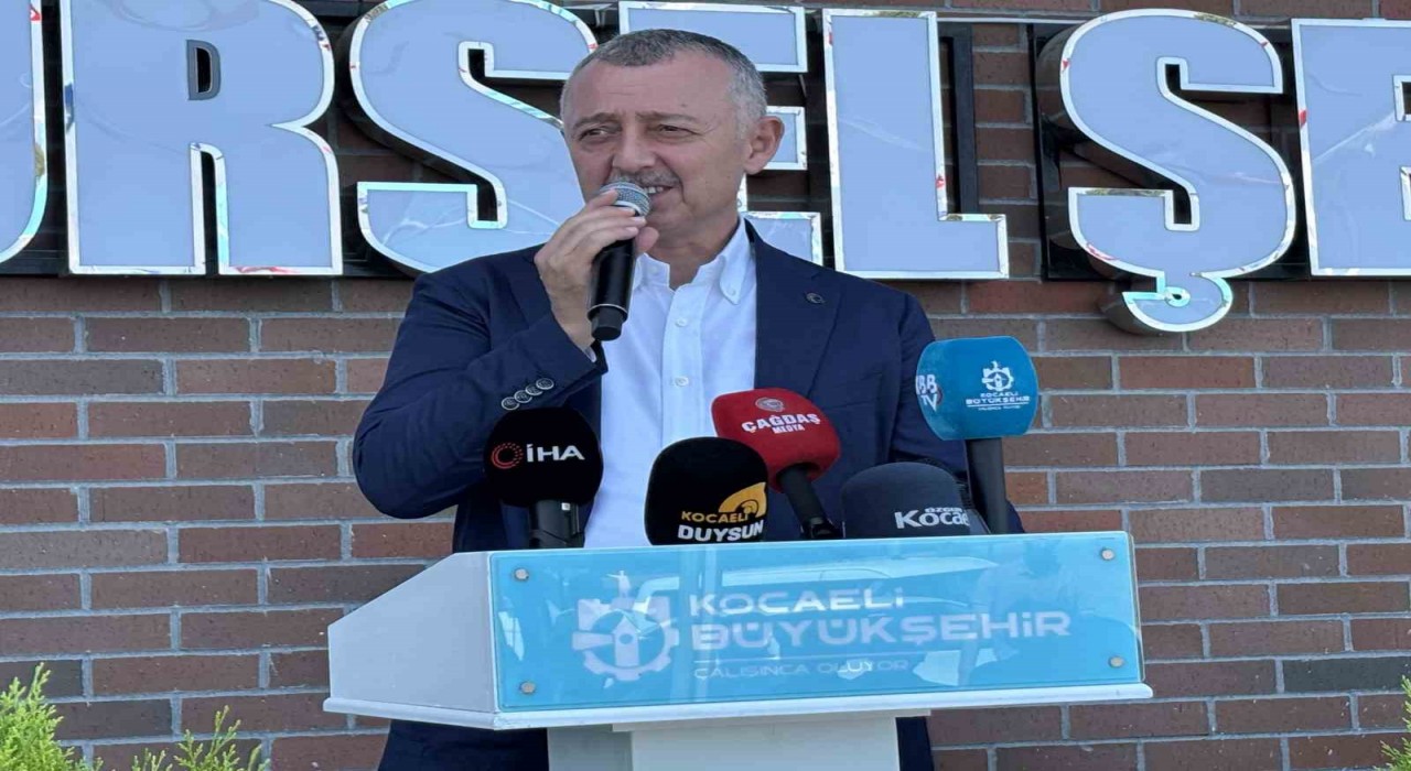 İki partinin başkanları açılışta buluştu: Seçim esprisi töreni ısıttı