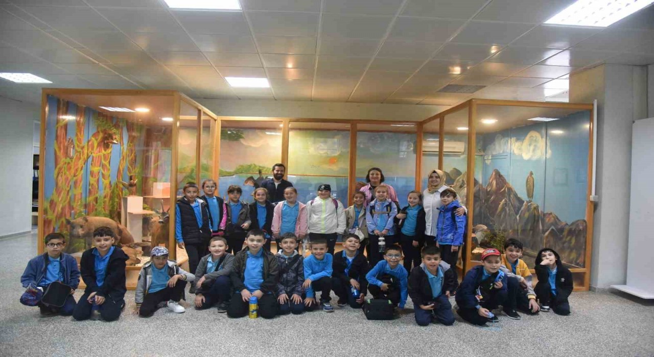 İlkokul öğrencilerinden bilim dolu ziyaret