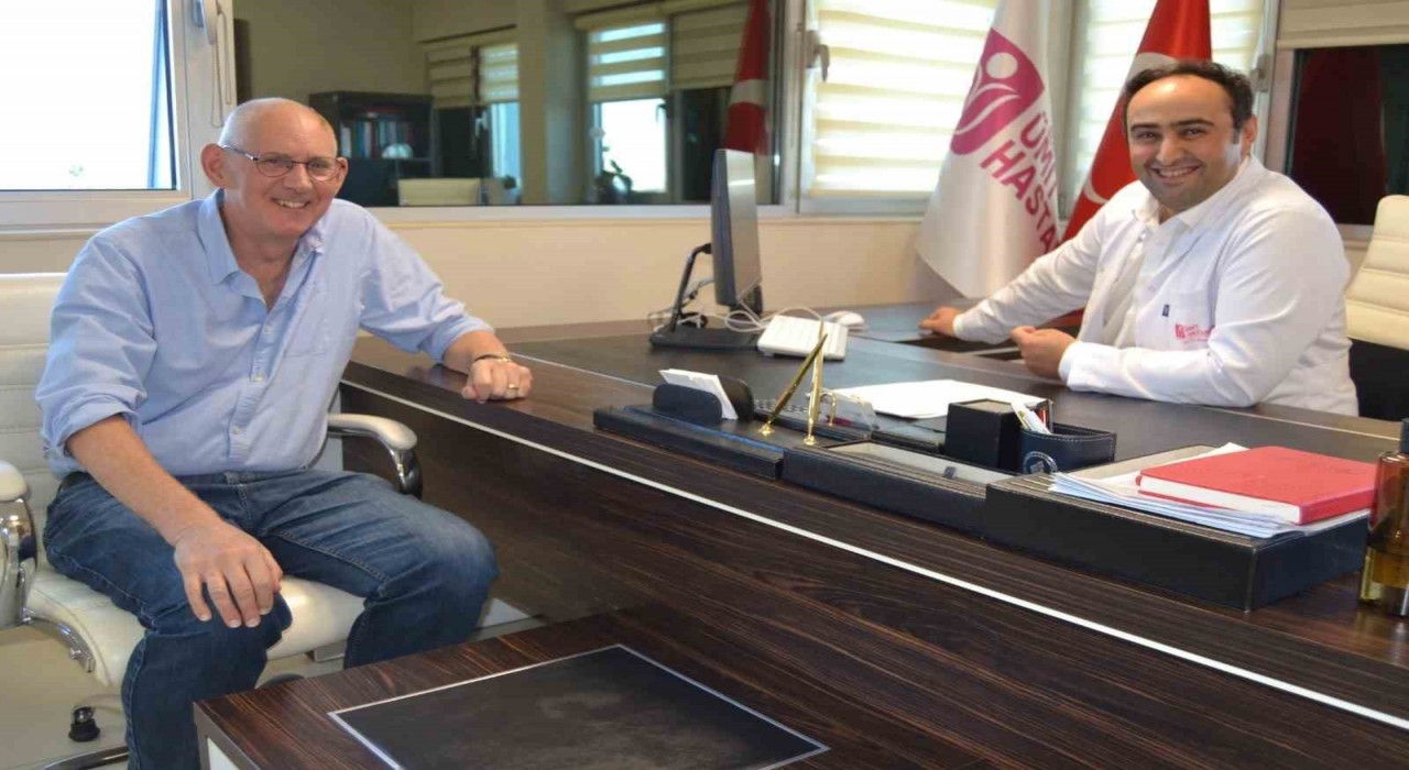 İngiliz akademisyen Eskişehirde beyin ameliyatıyla sağlığına kavuştu