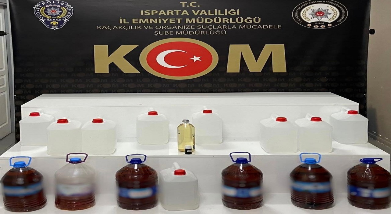 Ispartada kaçak alkol operasyonu: 69 litre sahte içki ele geçirildi