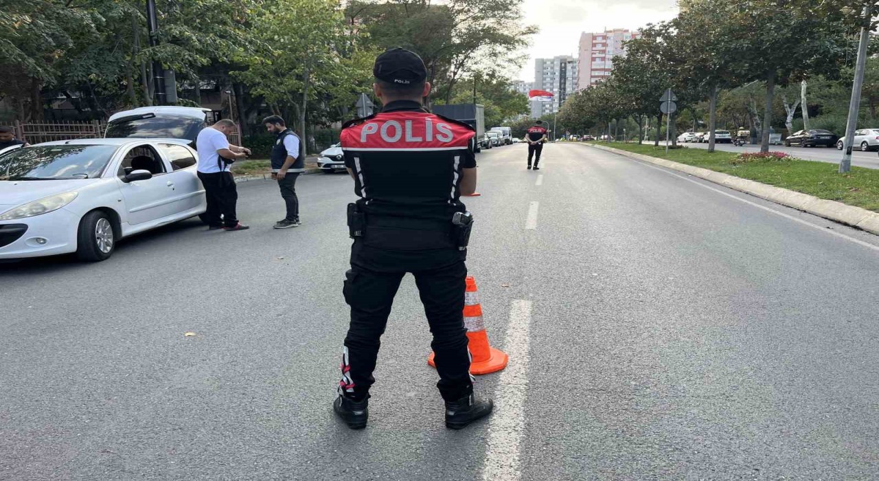 İstanbulda okul çevreleri denetlendi