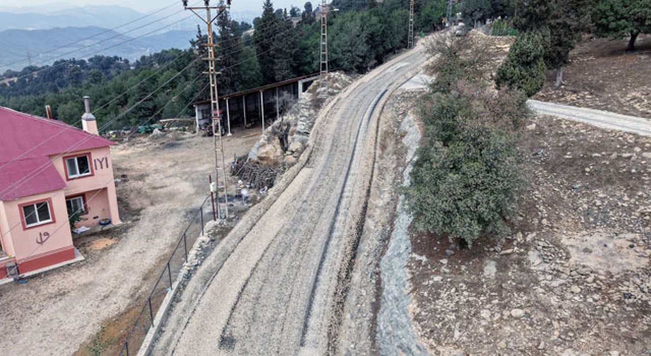 Kahramanmaraş Büyükşehir Belediyesi, Andırın Köklü Yolunu Yeniledi