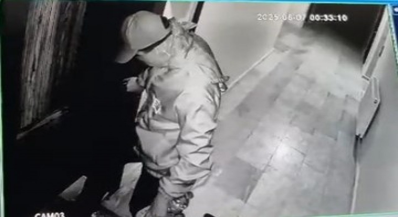 Kahramanmaraşta ikamet yangınının nedeni kundaklama çıktı... Daireyi böyle yakmış