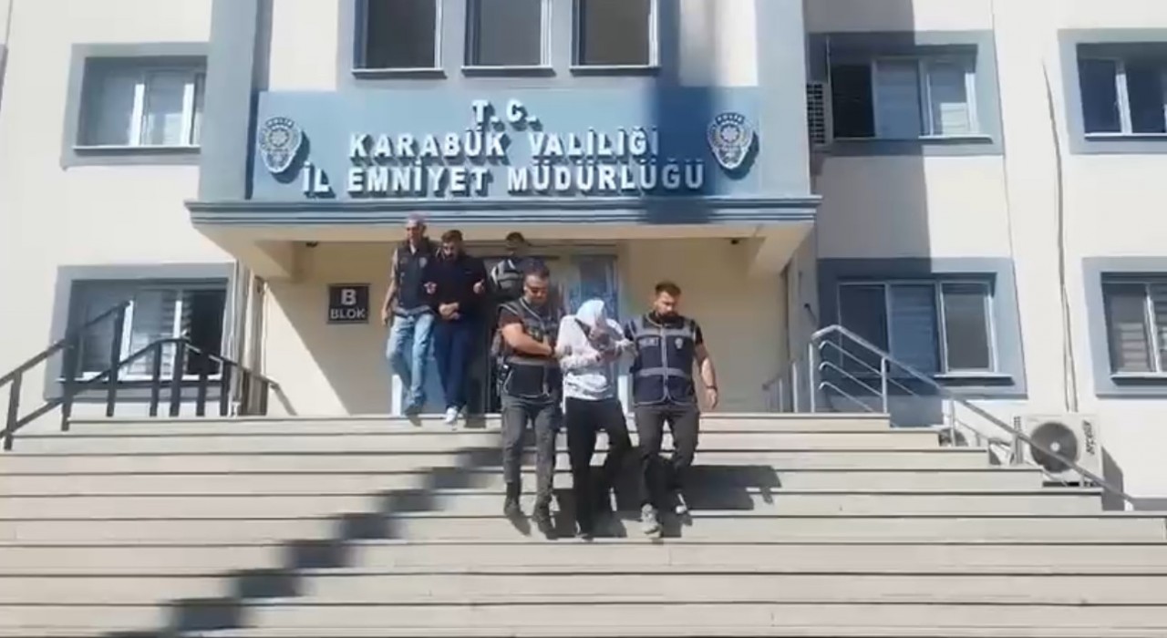 Karabükteki bıçaklı kavgayla ilgili 2 kişi tutuklandı