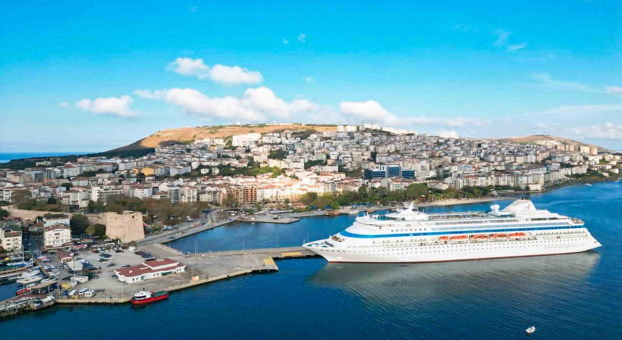 Karadenizin ilk yat limanı Sinopa inşa edilecek