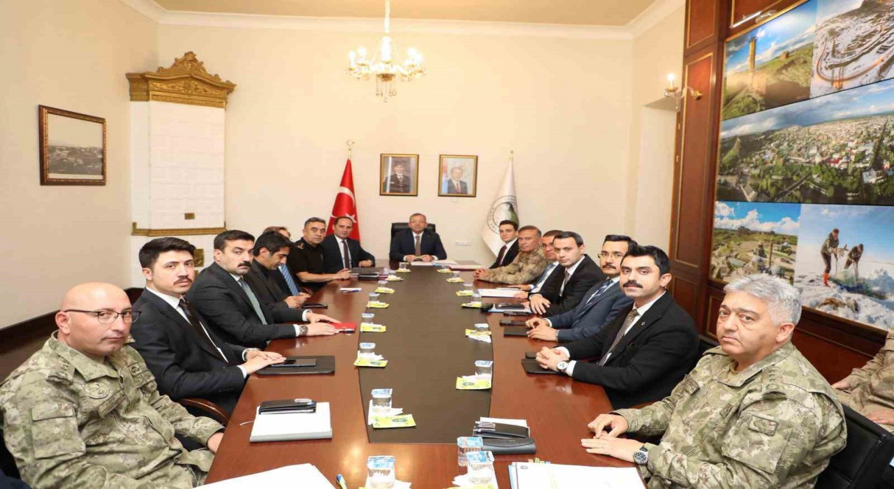 Karsta asayiş ve güvenlik toplantısı yapıldı