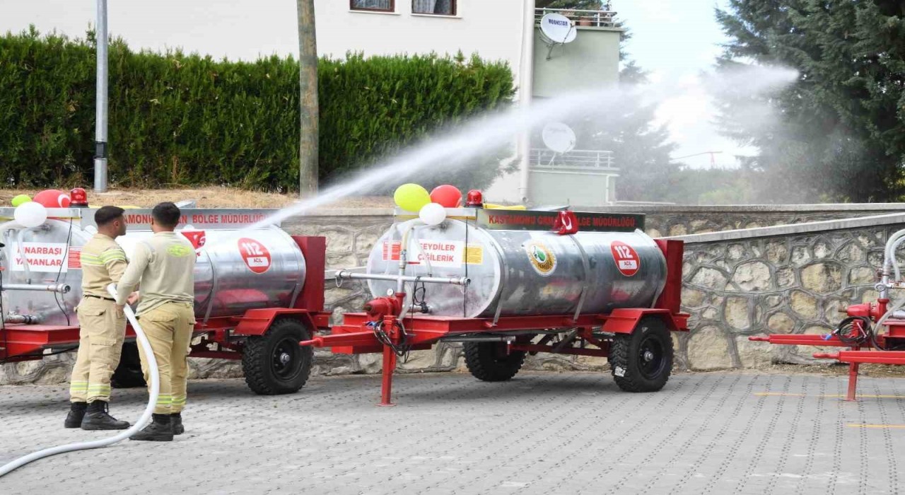 Kastamonuda yangına hassas köylere 16 su söndürme tankeri dağıtıldı