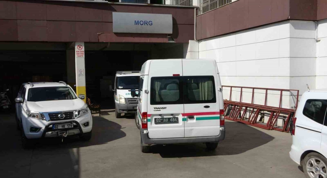 Kazada ağır yaralanan yaya hayatını kaybetti