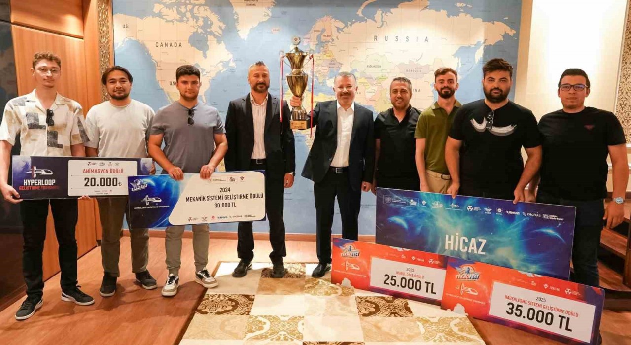 KBÜ Hyperloop Takımı Hicaz, TEKNOFESTte çifte ödül kazandı