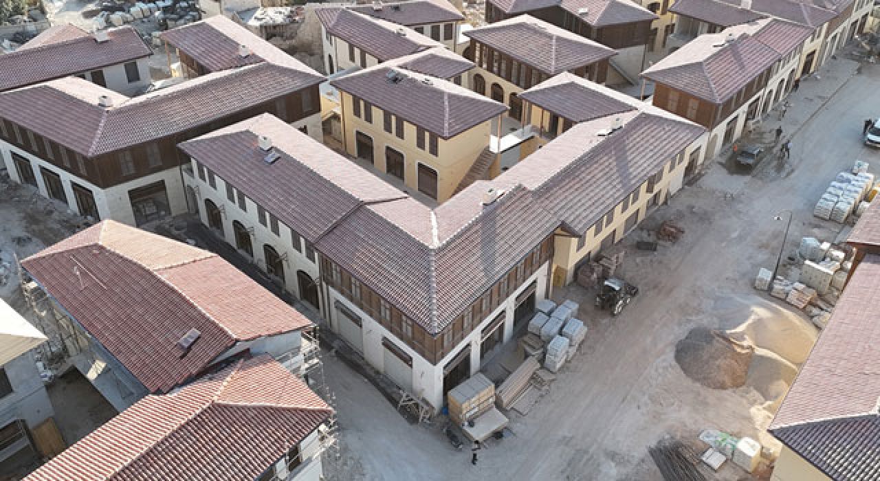 Kemalpaşa Caddesi Tarihi Kimliğiyle Yeniden Hayat Buluyor