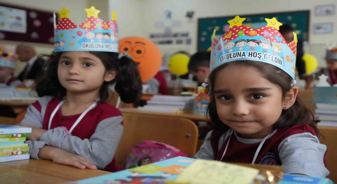 Kırıkkalede 44 bin öğrenci için ders zili çaldı