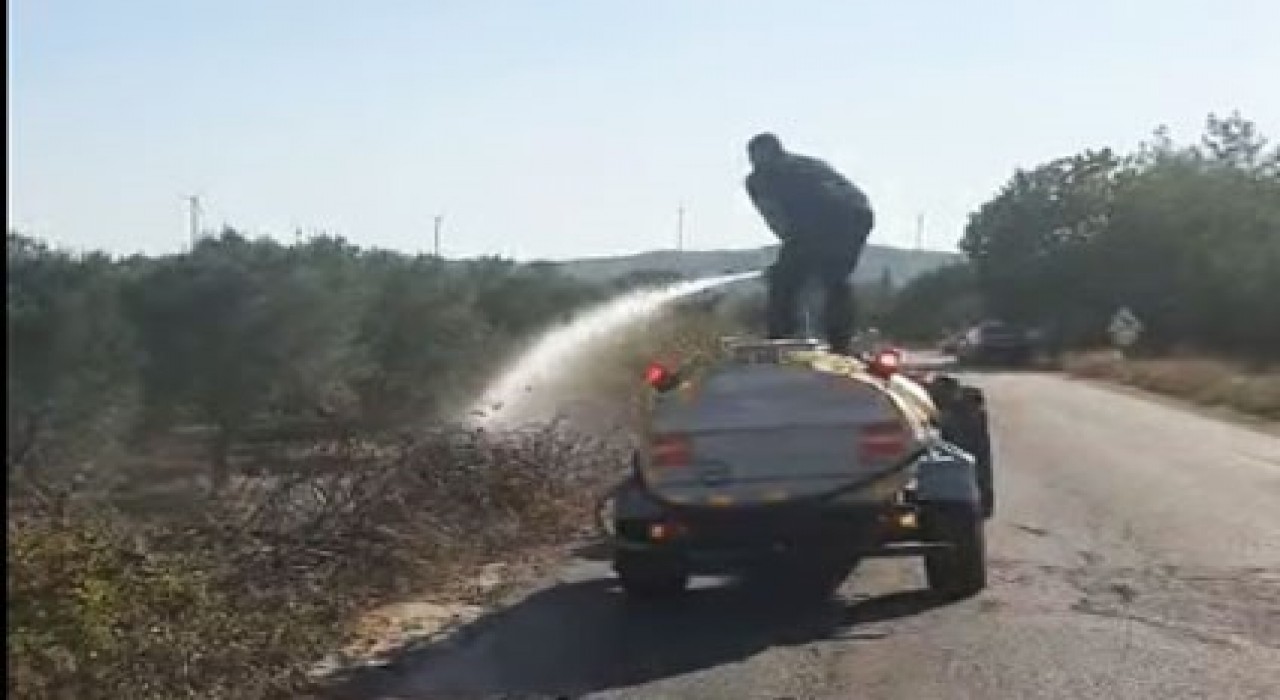 Kırkağaçta motosiklet alev aldı, yangın otluk alana sıçradı