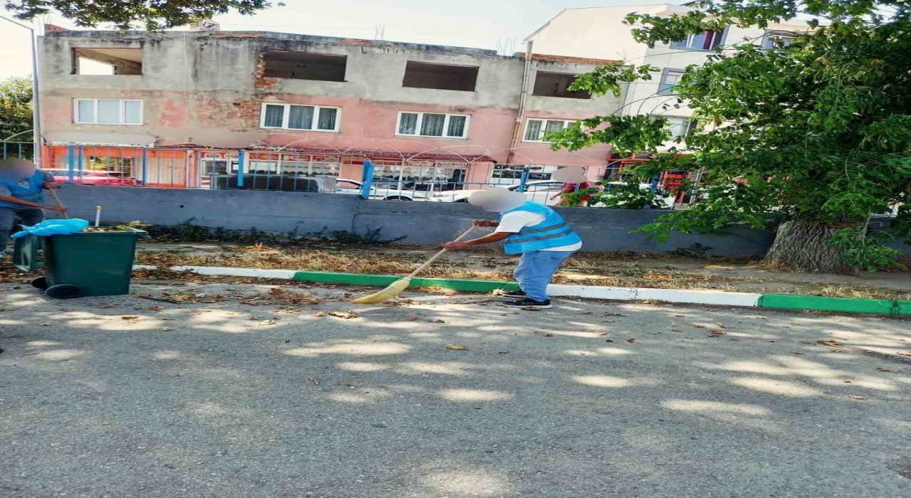 Kırklarelinde denetimli serbestlik hükümlülerinden eğitime katkı