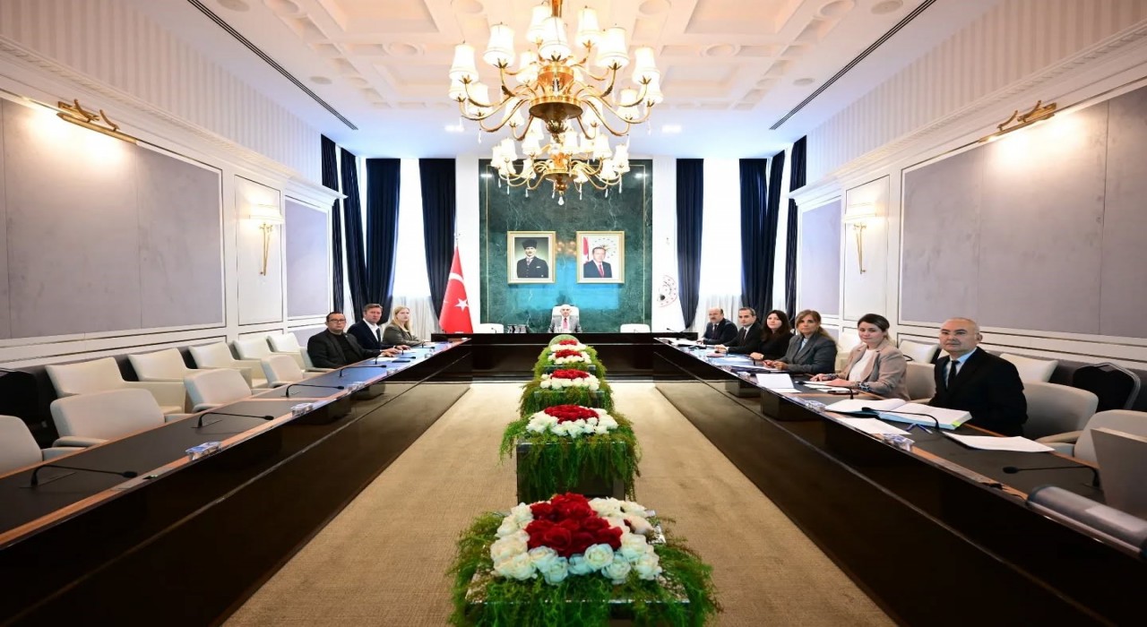 Kırklarelinde İl Encümeni Toplantısı yapıldı