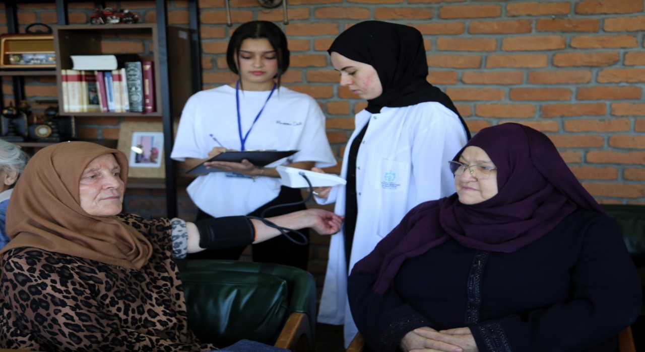 Kocaelinin çınarları bu merkezi çok sevdi