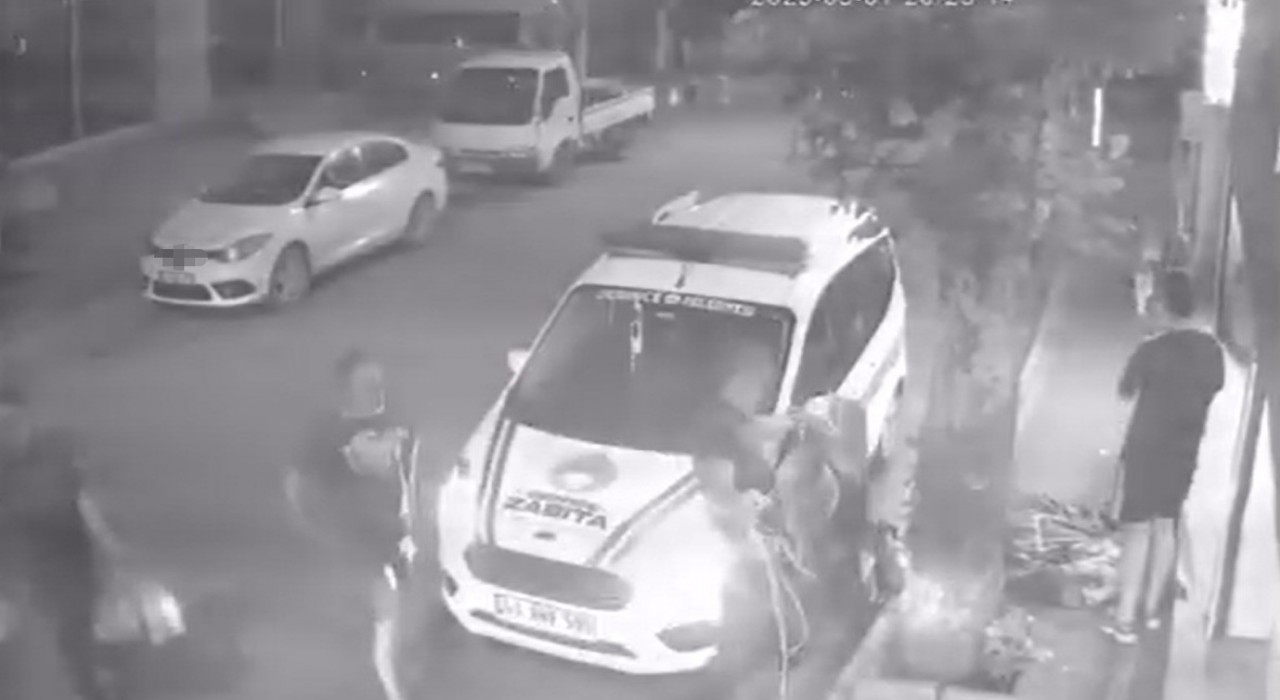 Kocaelispor bayraklarına zabıtadan gece yarısı operasyonu