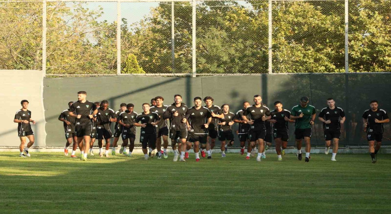 Kocaelispor, Beşiktaş maçının hazırlıklarını sürdürüyor