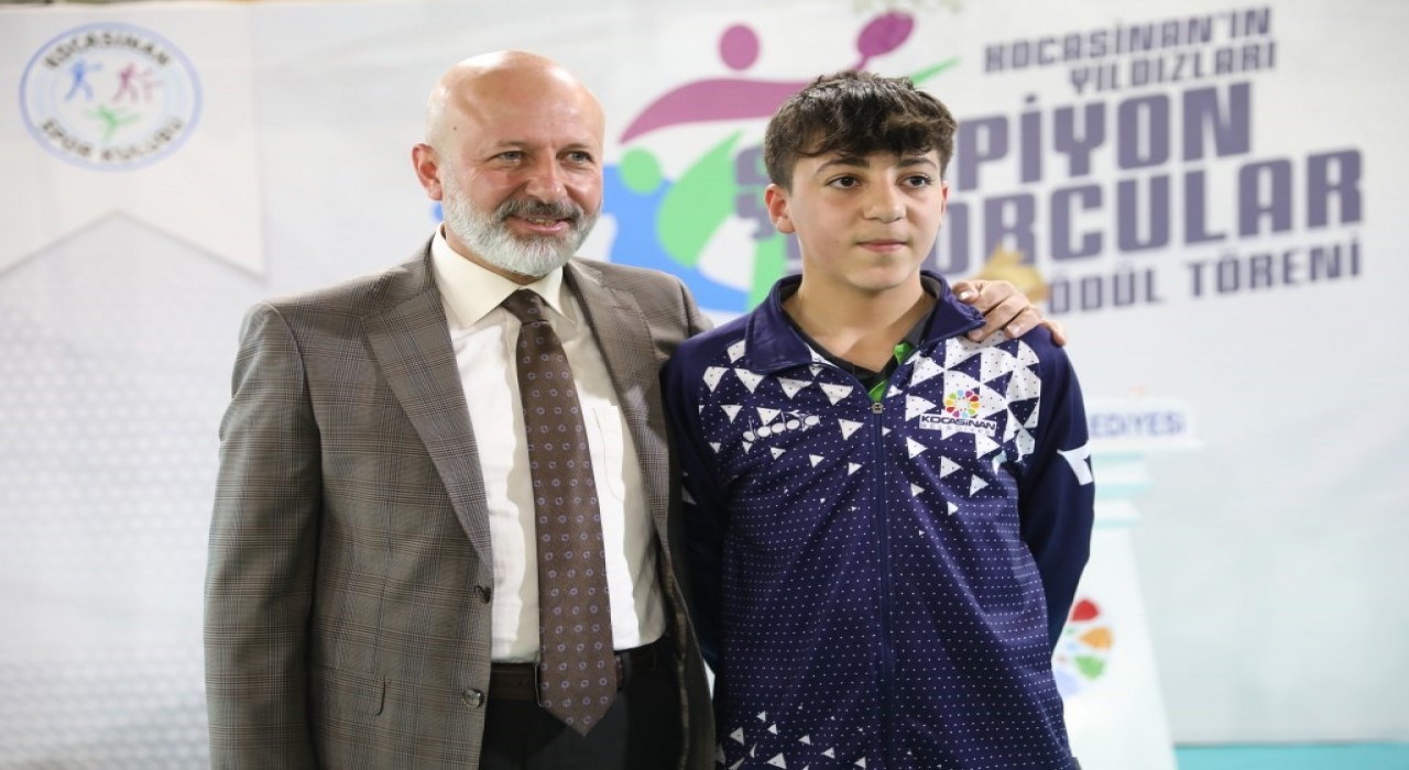 Kocasinanın gururu Kenan Eren Kahraman, uluslararası arenada fırtına gibi esti