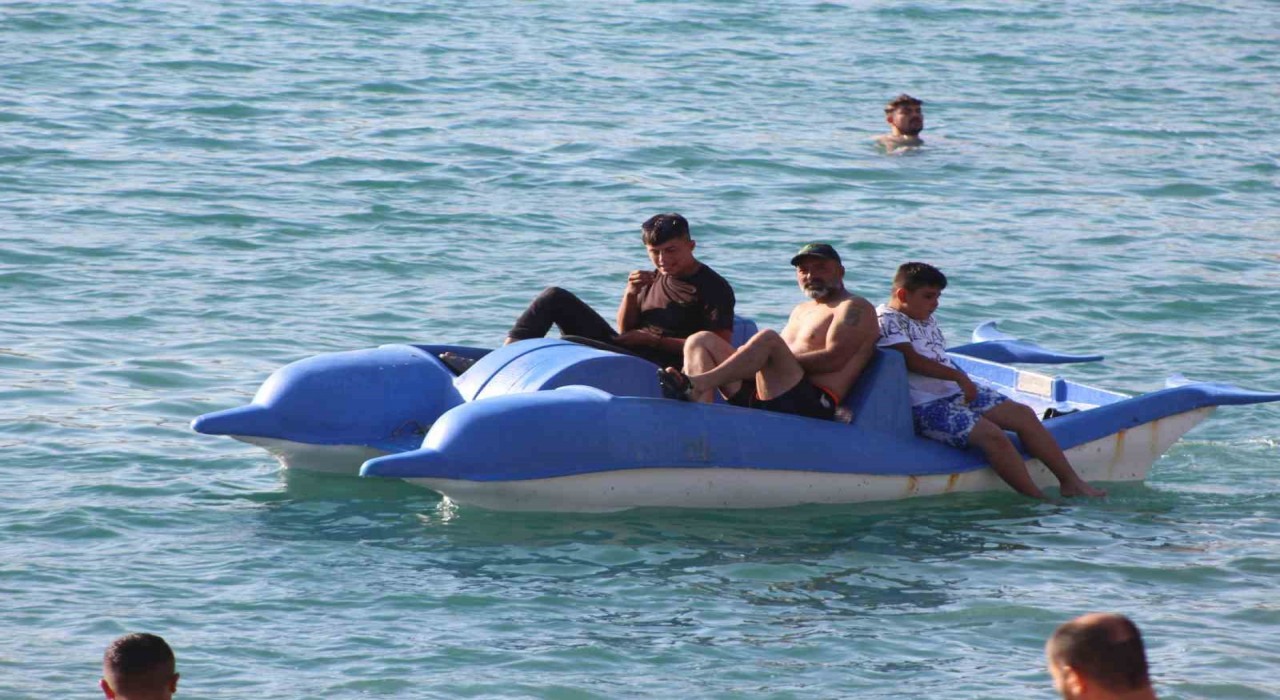 Konyadaki Acıgöle ziyaretçi akını