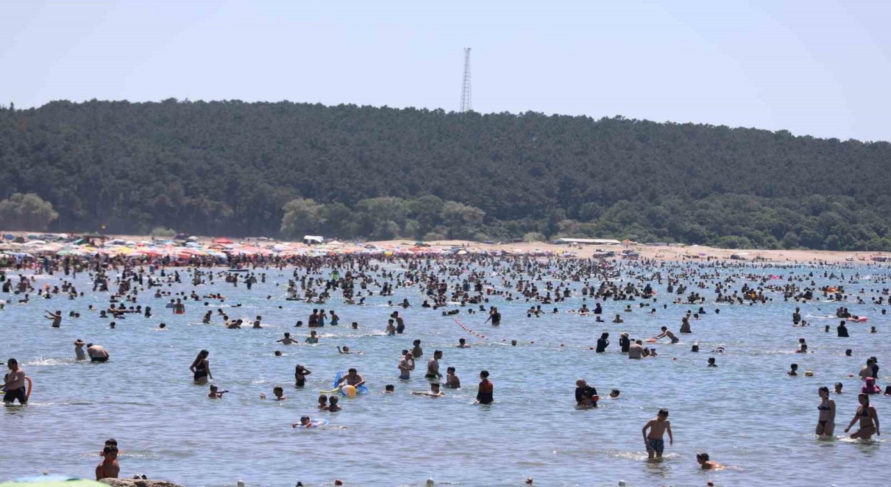 KOSKEM sezonu kapattı: Sahillerde bin 906 kişiye nefes oldular