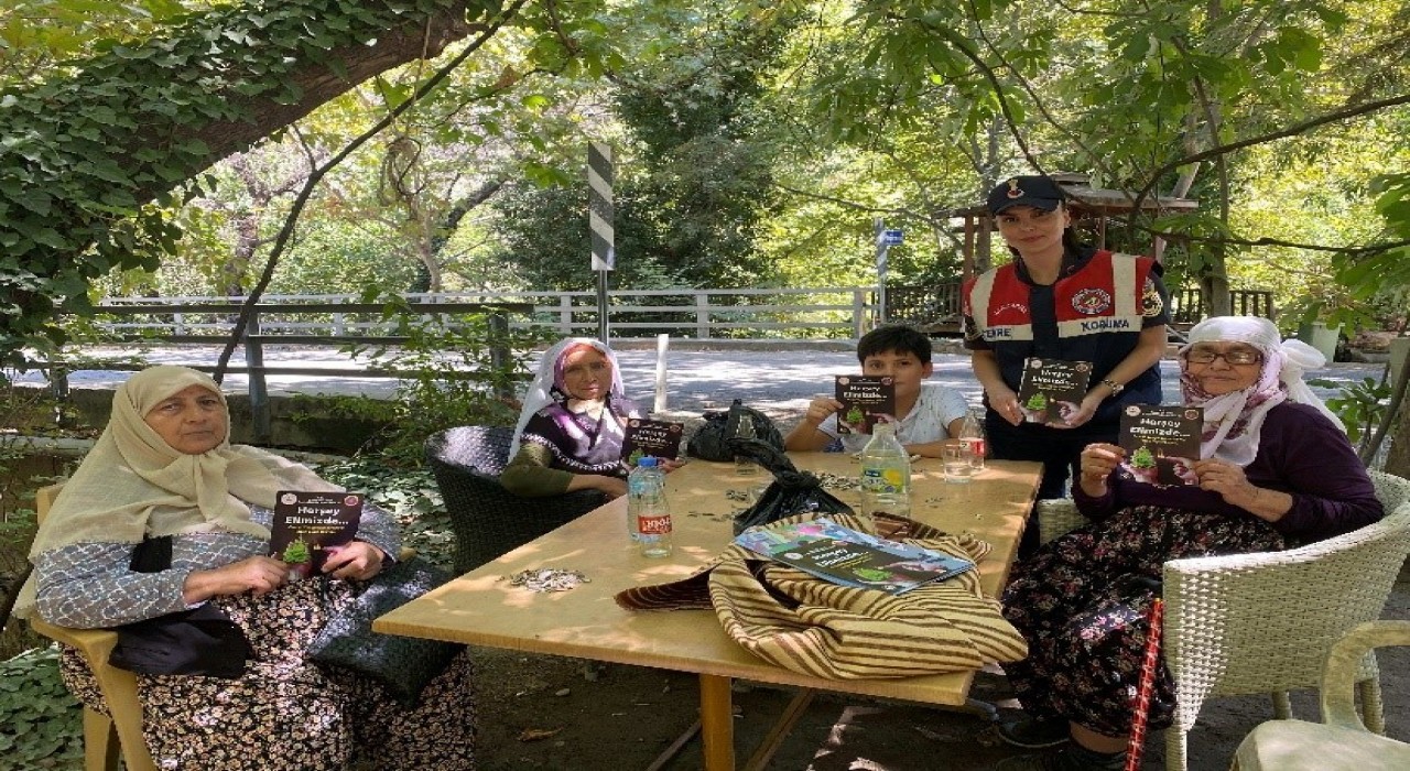 Köşkte jandarmadan orman yangınlarına karşı bilgilendirme