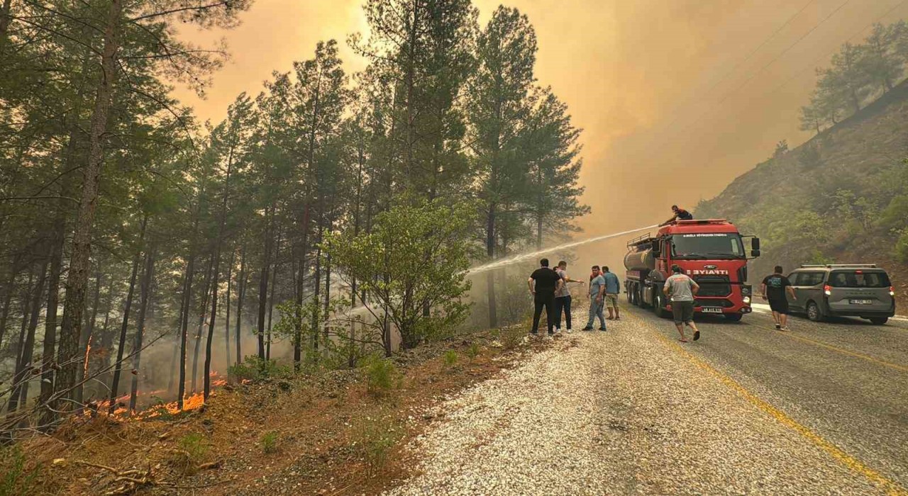 Köyceğizde 108 ev tahliye edildi