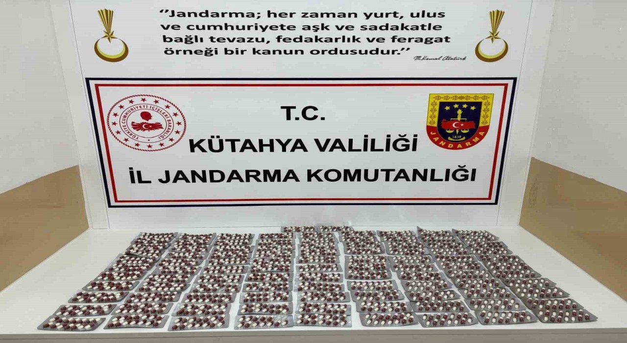 Kütahyada uyuşturucu operasyonu: 2 tutuklama