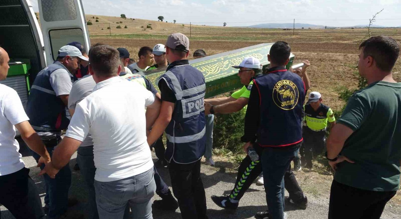 Kütahyada yol kontrolünde görevli jandarma uzman çavuş şehit oldu