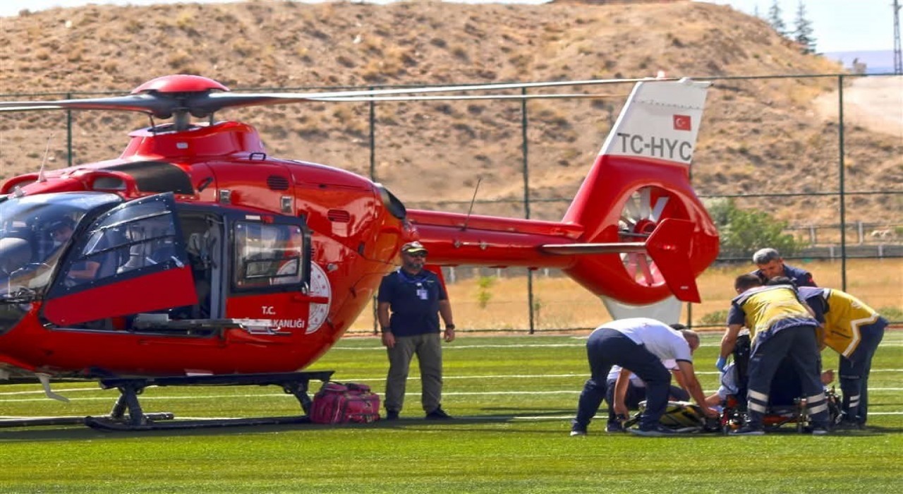 Malatyada ambulans helikopter 87 yaşındaki hasta için havalandı