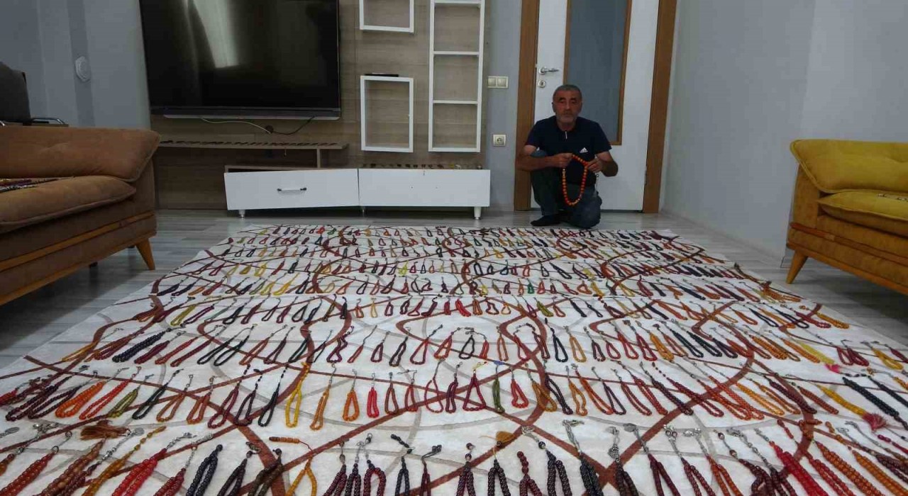 Malatyalı muhtarın milyonluk tespih koleksiyonu görenleri şaşırtıyor