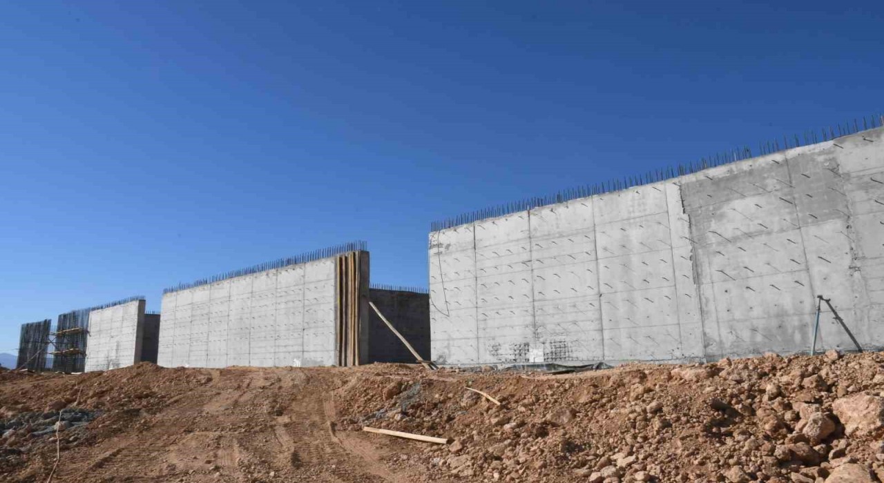 Malatyaya 20 bin ton kapasiteli yatay silo inşa ediliyor