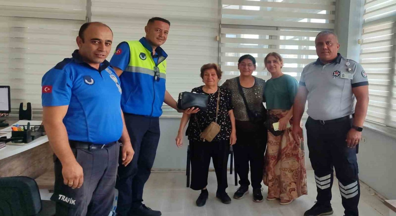 Manisada insanlık ölmemiş dedirten olay