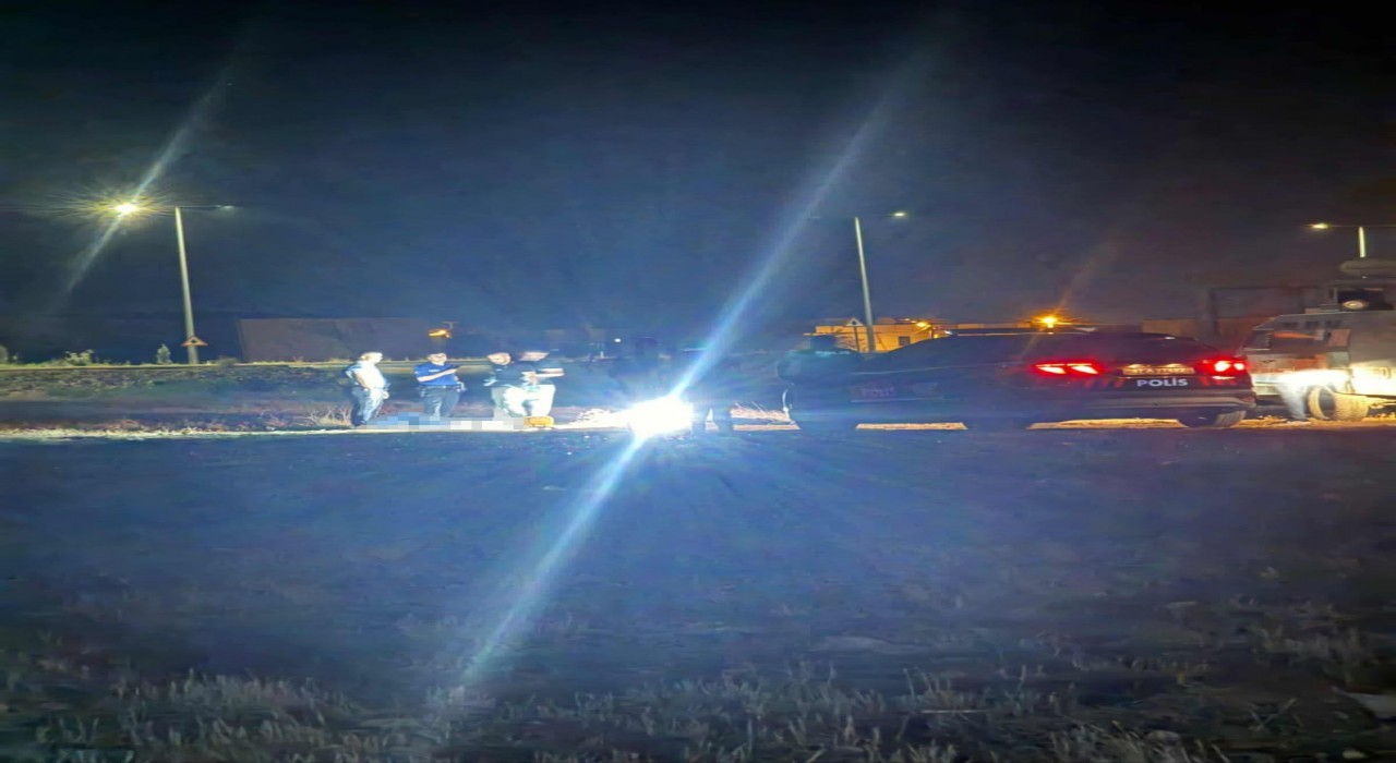 Mardinde boş arazide erkek cesedi bulundu