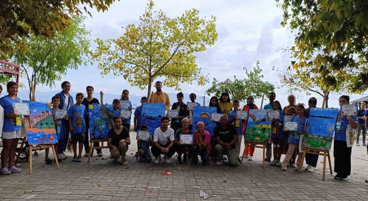 Marmara Adasında renkli görüntüler