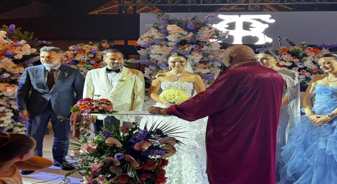 Marmarisin Ünlü Avukatı Şükrü Kaplan,  dünyaevine girdi