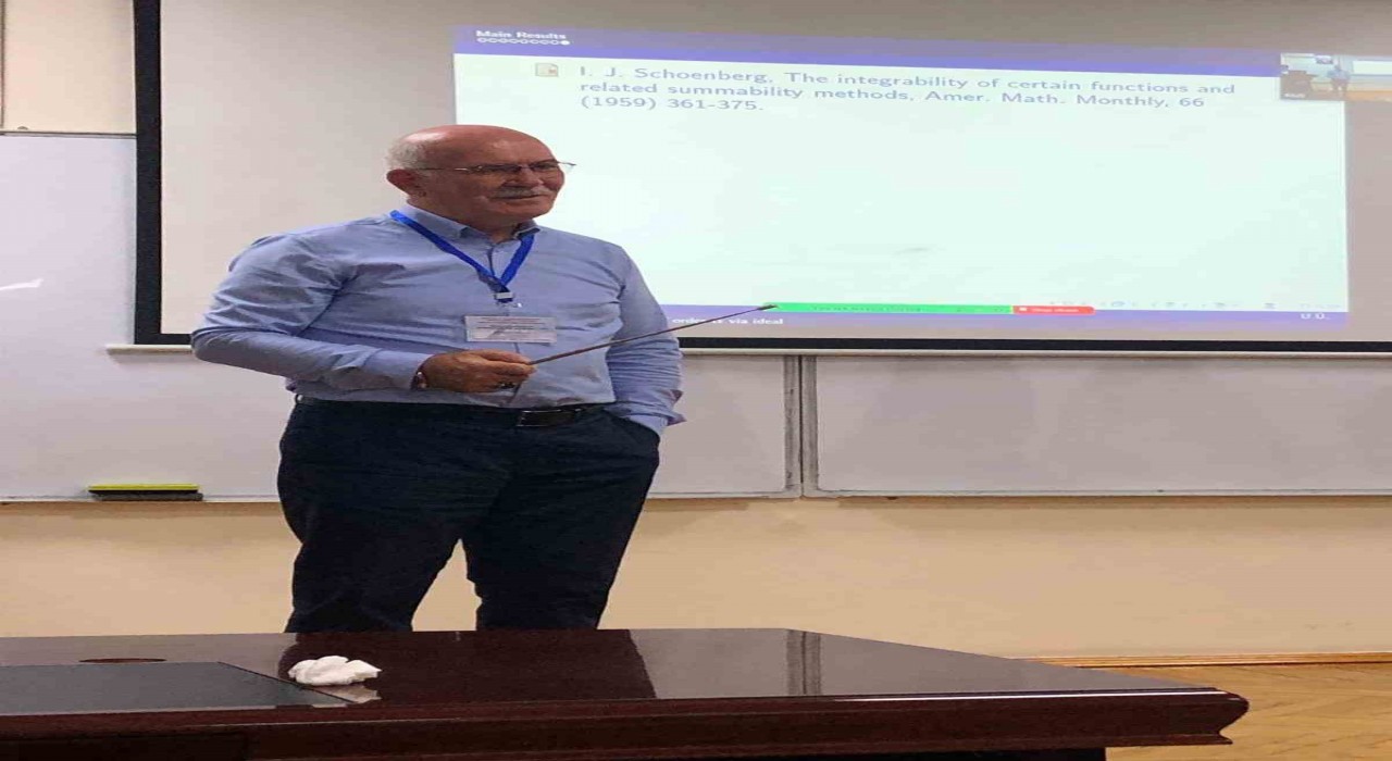 Matematik duayeni Rektör Prof. Dr. Savaş, Matematik kongresinde sunum yaptı