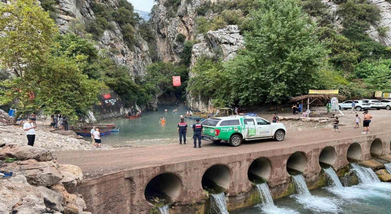 Mersin jandarmasından kaçak avcılık ve yangınlara karşı sıkı denetim