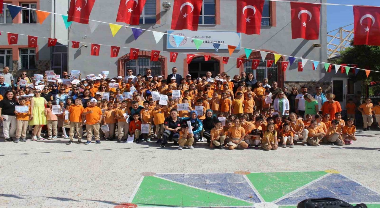 Minik öğrenciler sağlık elçisi oldu