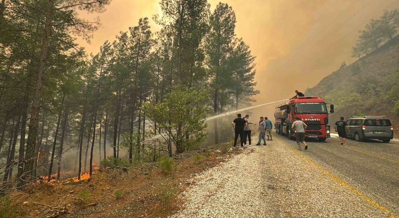 Muğlada alevlerle 36 saatlik savaş