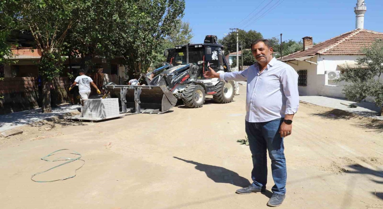 Nazilli Belediyesi Dallıcada kaldırımları yeniliyor