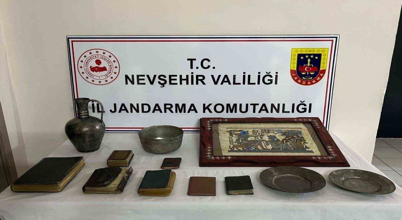 Nevşehirde 12 parça tarihi eser ele geçirildi