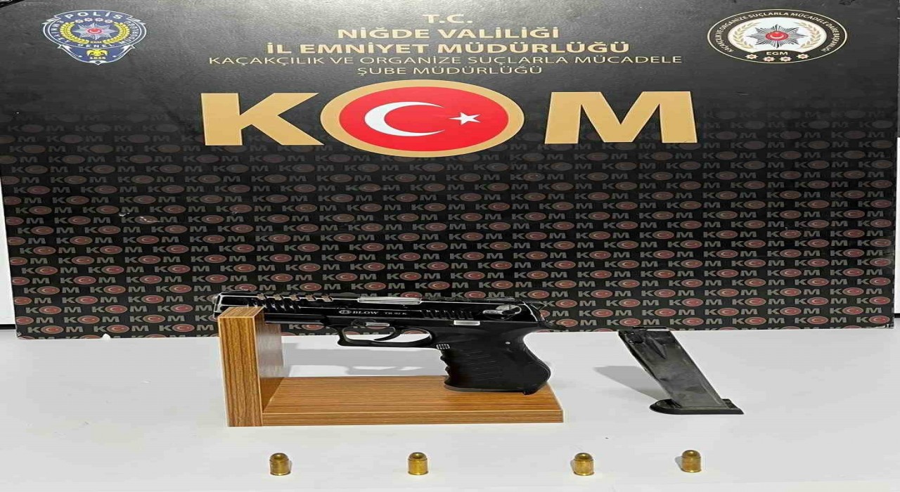 Niğdede kaçakçılık operasyonu: 4 şüpheli yakalandı