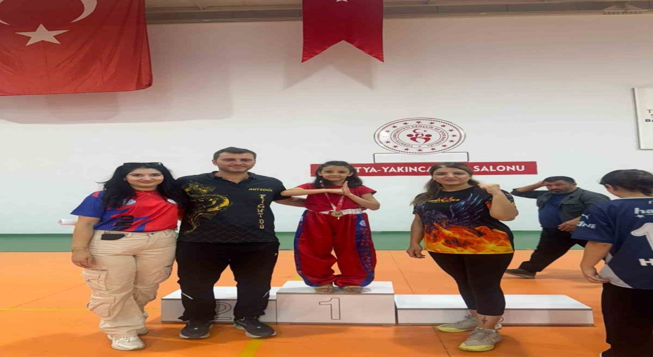 Niğdeli sporculardan Wushu Zafer Kupasında büyük başarı