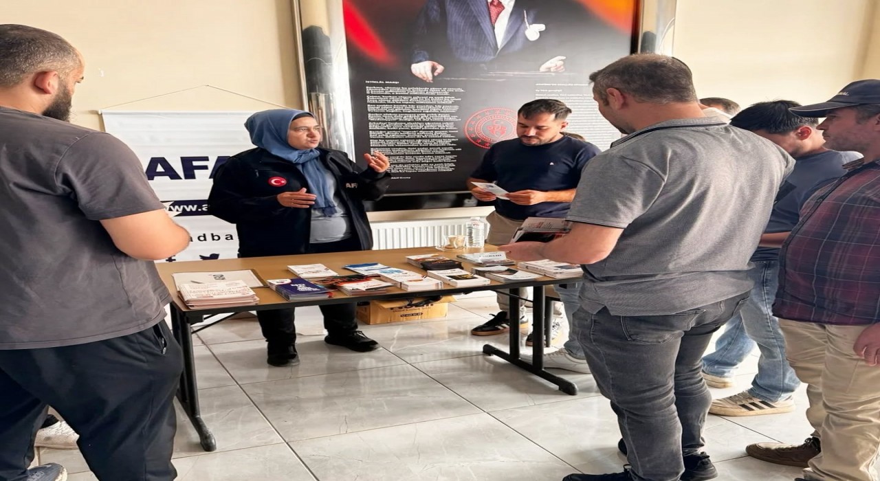 Öğrencilere afet bilinci ve gönüllülük anlatıldı