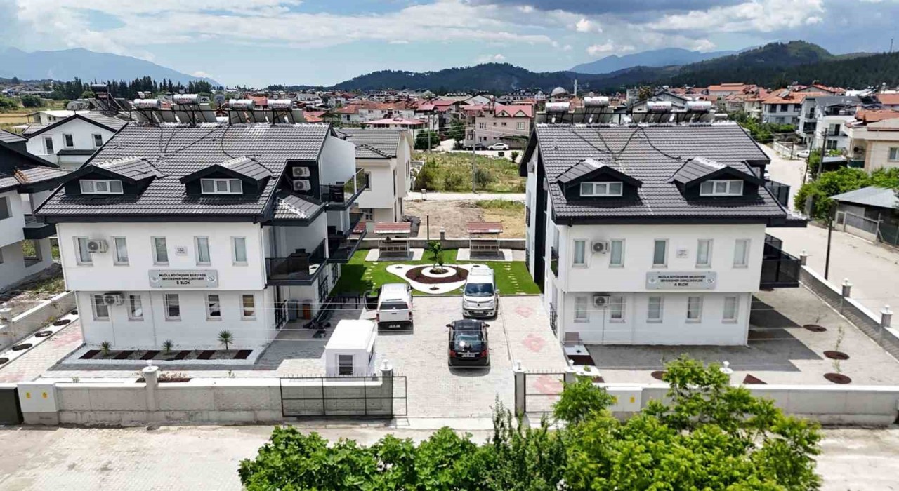 Öğrencilerin Seydikemerdeki güvenli evi