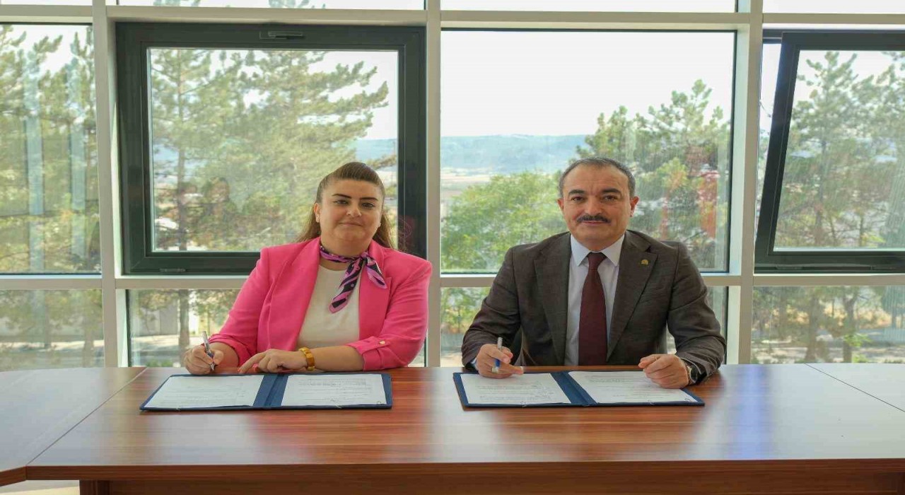 OKAdan Çorum Teknokent firmalarına dijitalleşme ve ihracat desteği